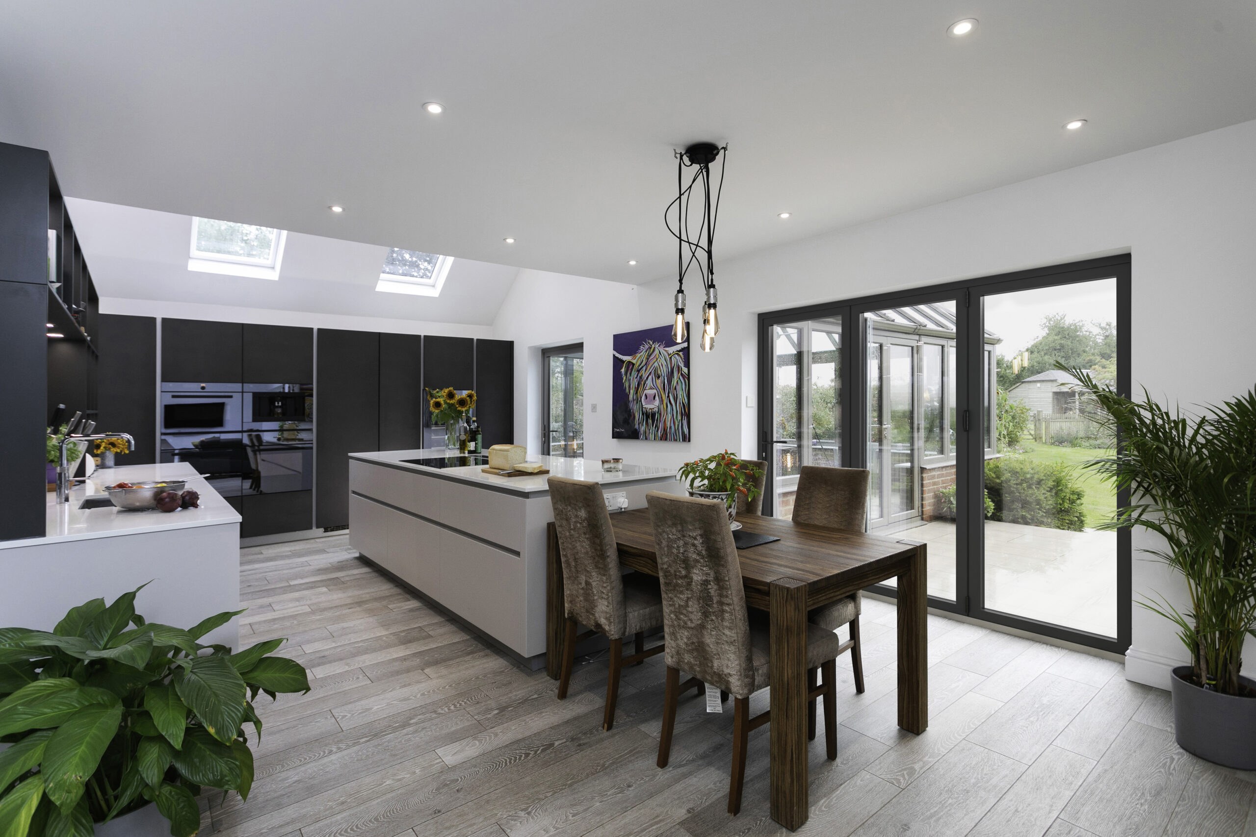 B09 Prestige Bi fold 3 Pane Interior Bespoke