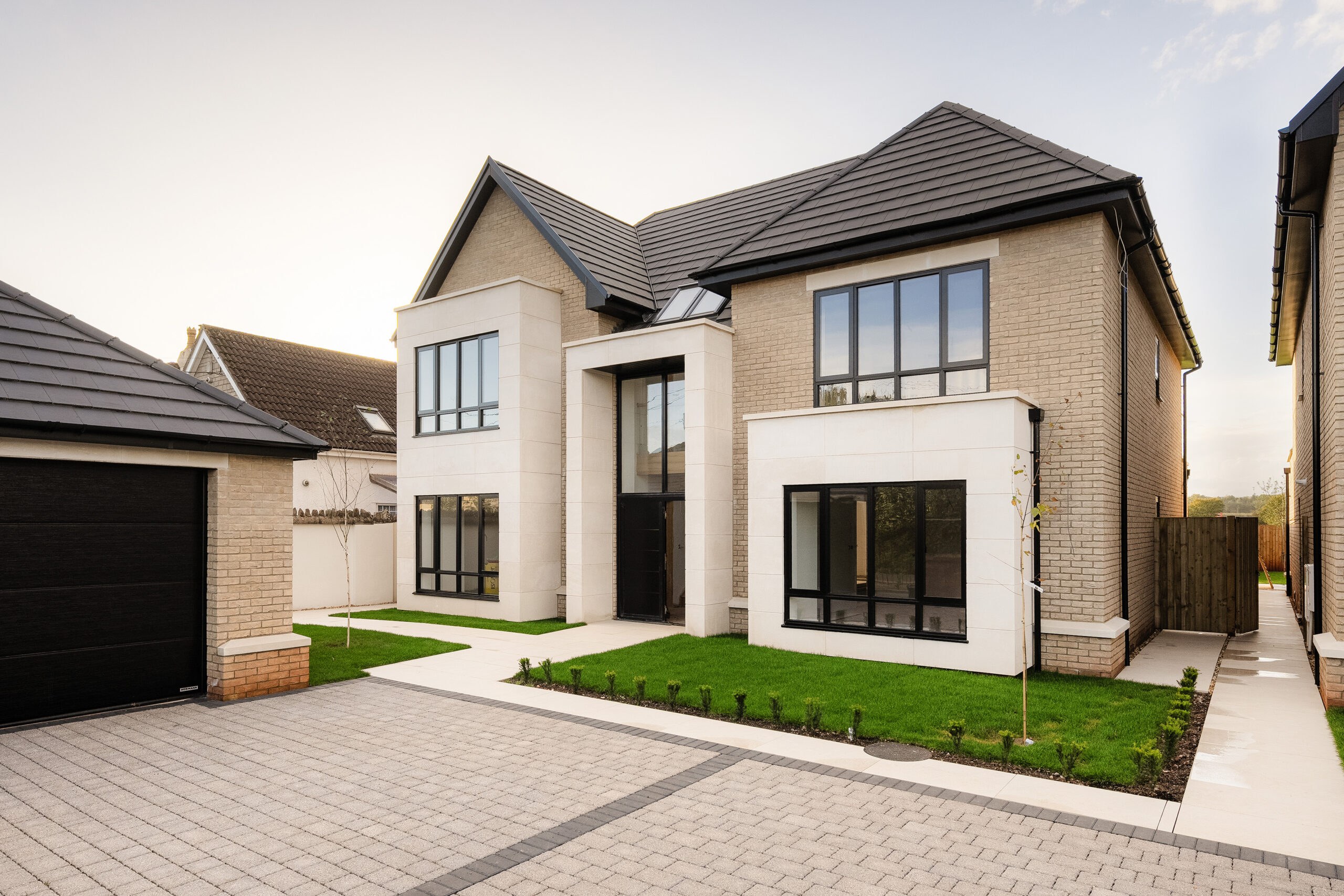 P26 Prestige Window Whole House Jet Black 1